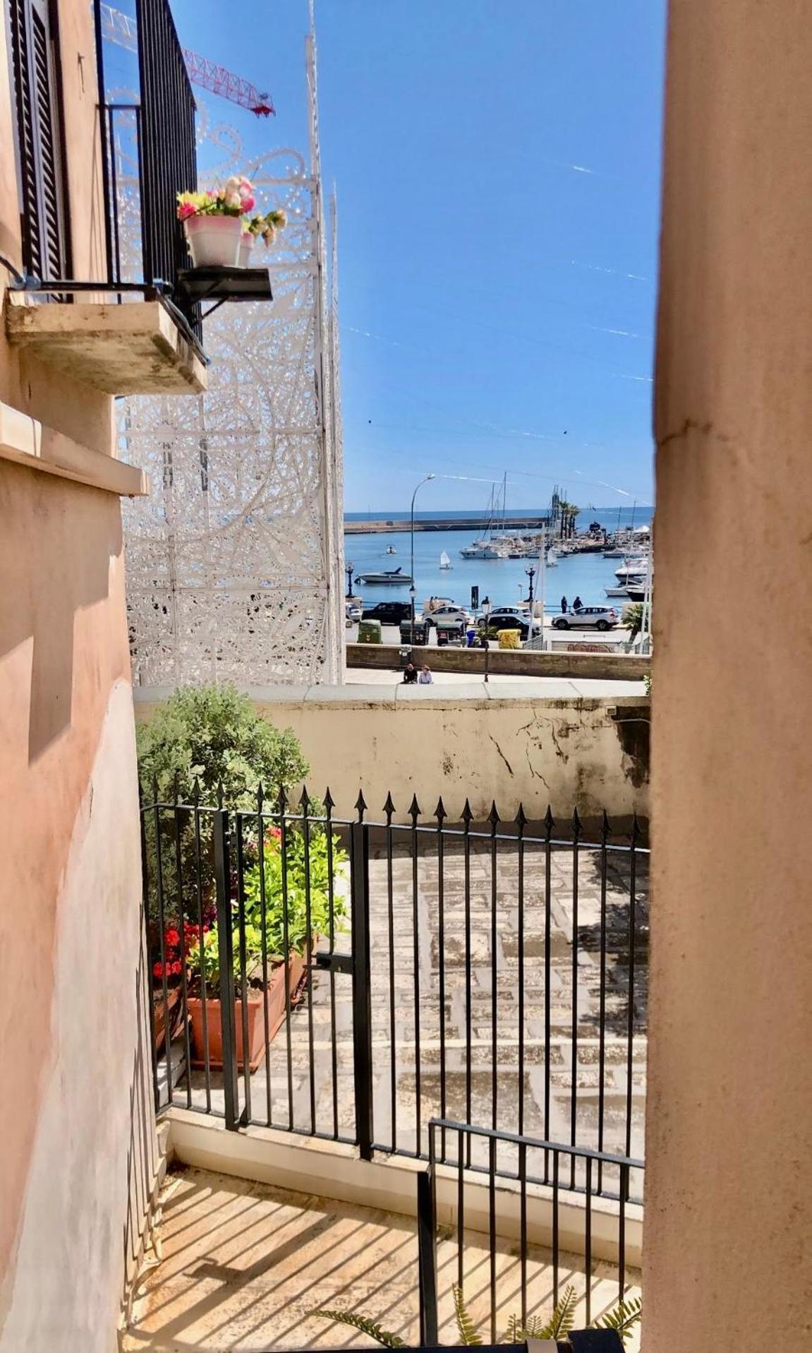 Homeclass Mercantile Bari Exterior foto